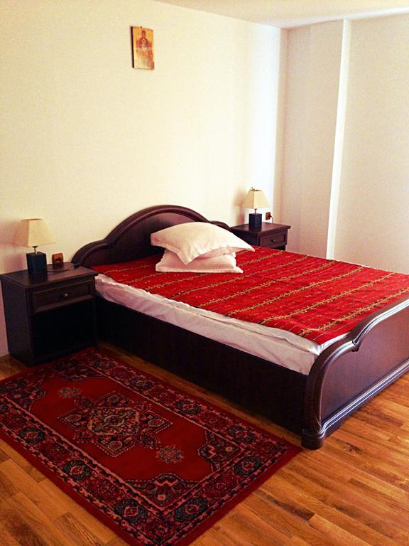 Casa Renti Hotel Novaci-Străini Стая снимка