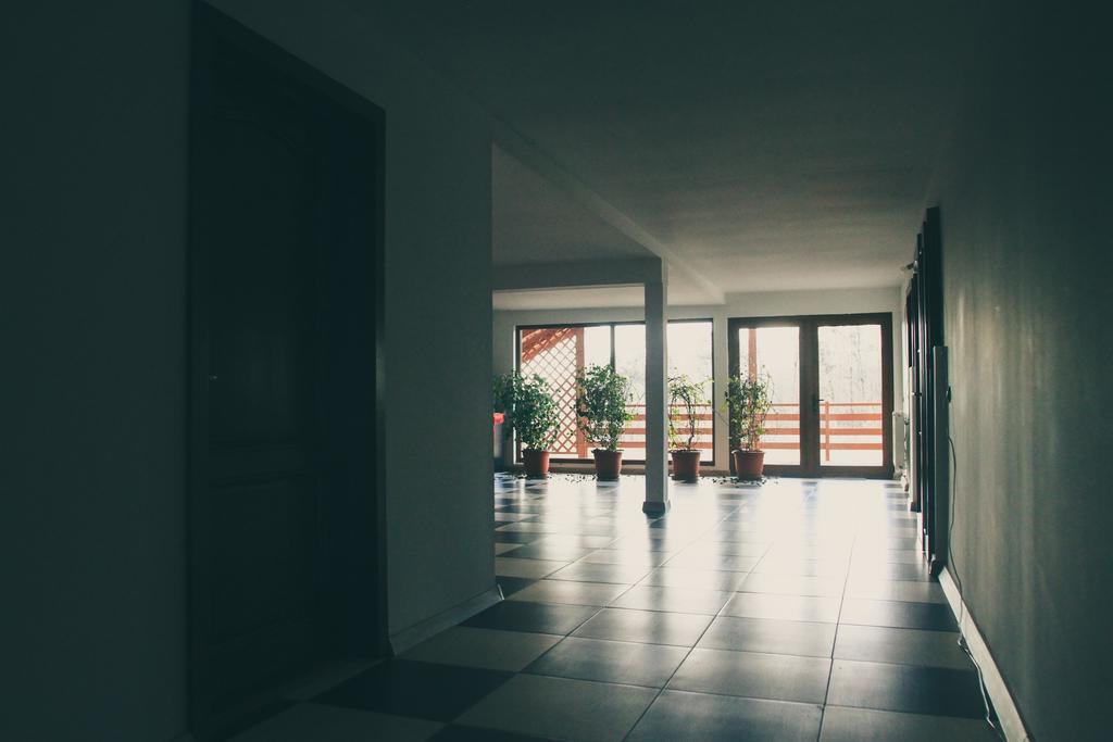 Casa Renti Hotel Novaci-Străini Екстериор снимка