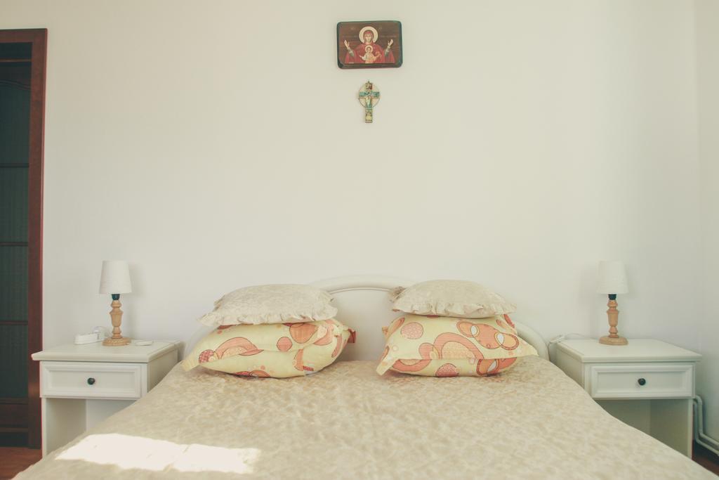 Casa Renti Hotel Novaci-Străini Екстериор снимка
